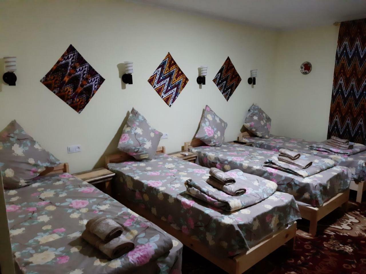 ヒヴァ Naqqosh Bed & Breakfast エクステリア 写真