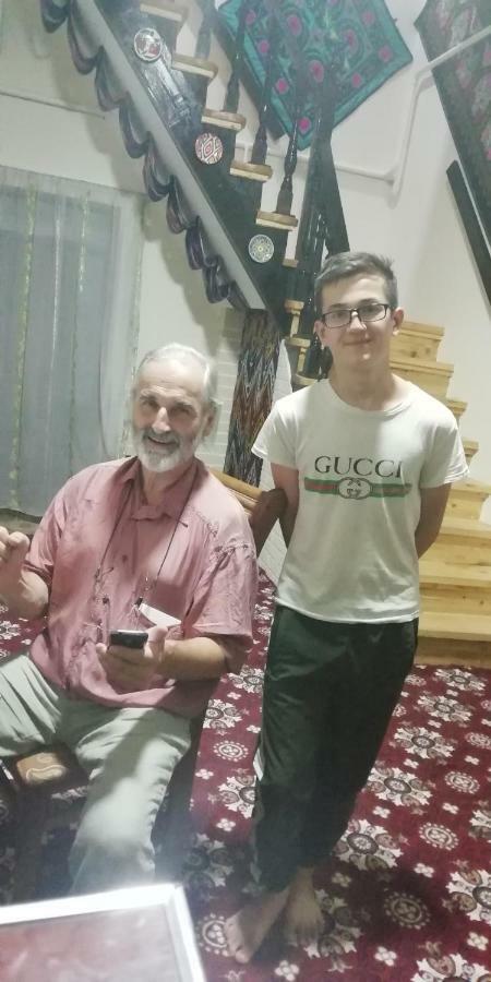 ヒヴァ Naqqosh Bed & Breakfast エクステリア 写真